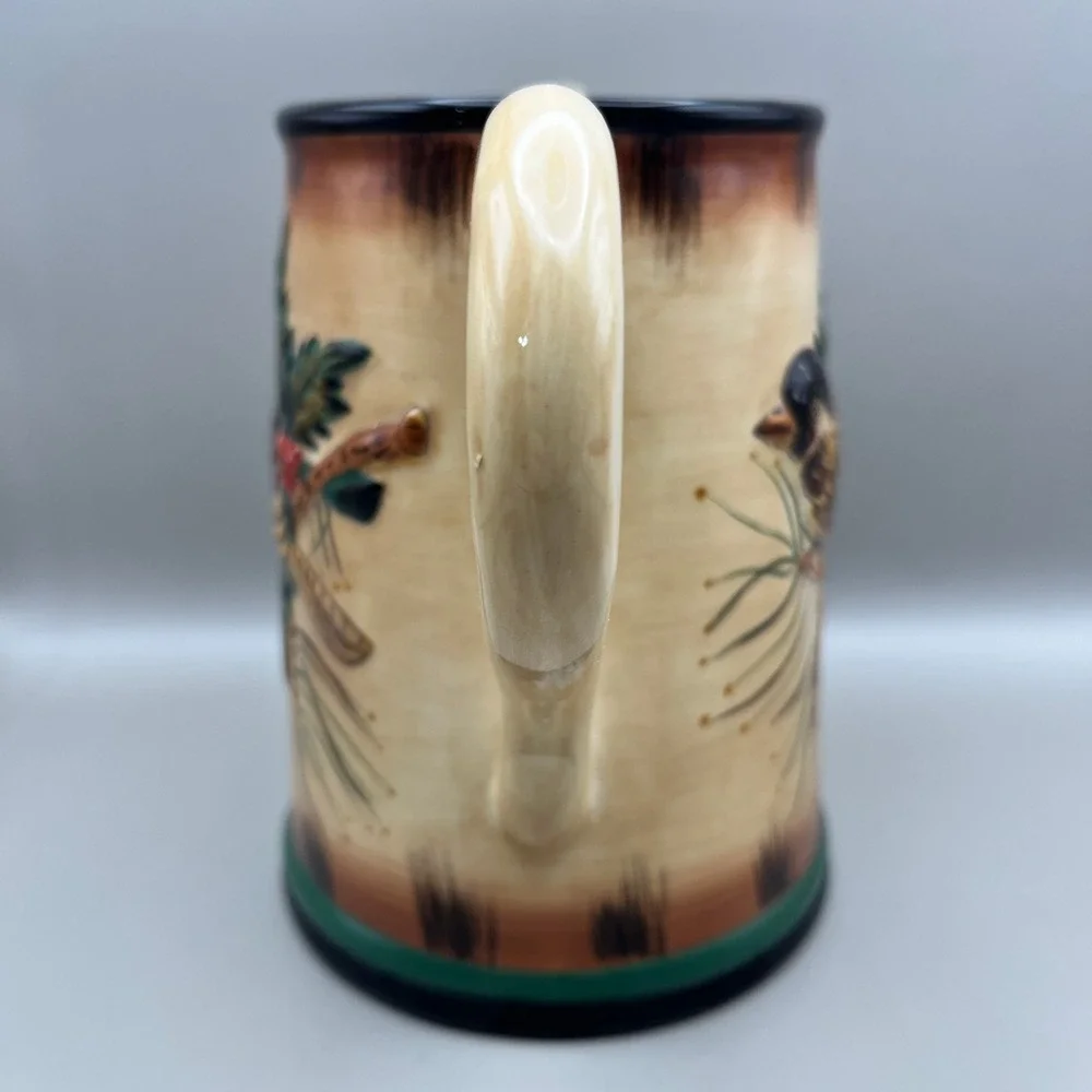 Heartfelt‎ Kitchen Creations Bird Ceramic Teapot Embossed Holly Berry No Lid 6